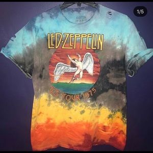 Led Zeppelin Distressed Men’s T-Shirt